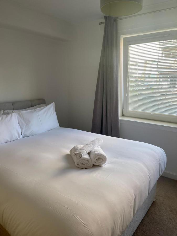 Pass The Keys Lovely 2Bedroom Flat With Balcony Edinburg Exteriör bild